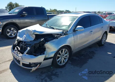 2010 Volkswagen Passat Komfort из США, поврежденный, VIN WVWJM7ANXAE146048